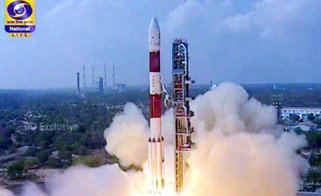 भारत Isro 104 सैटेलाइट्स एकसाथ लॉन्च करके स्पेस में बना अहम खिलाड़ी
