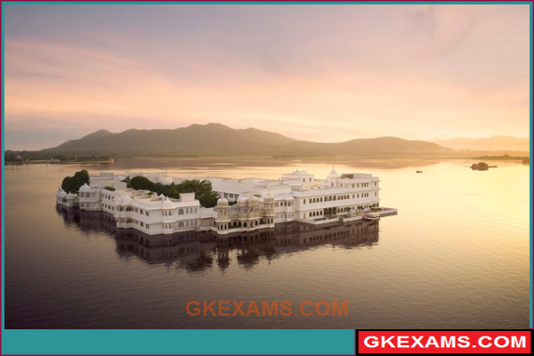 Lake-Palace-Hotel-Udaipur